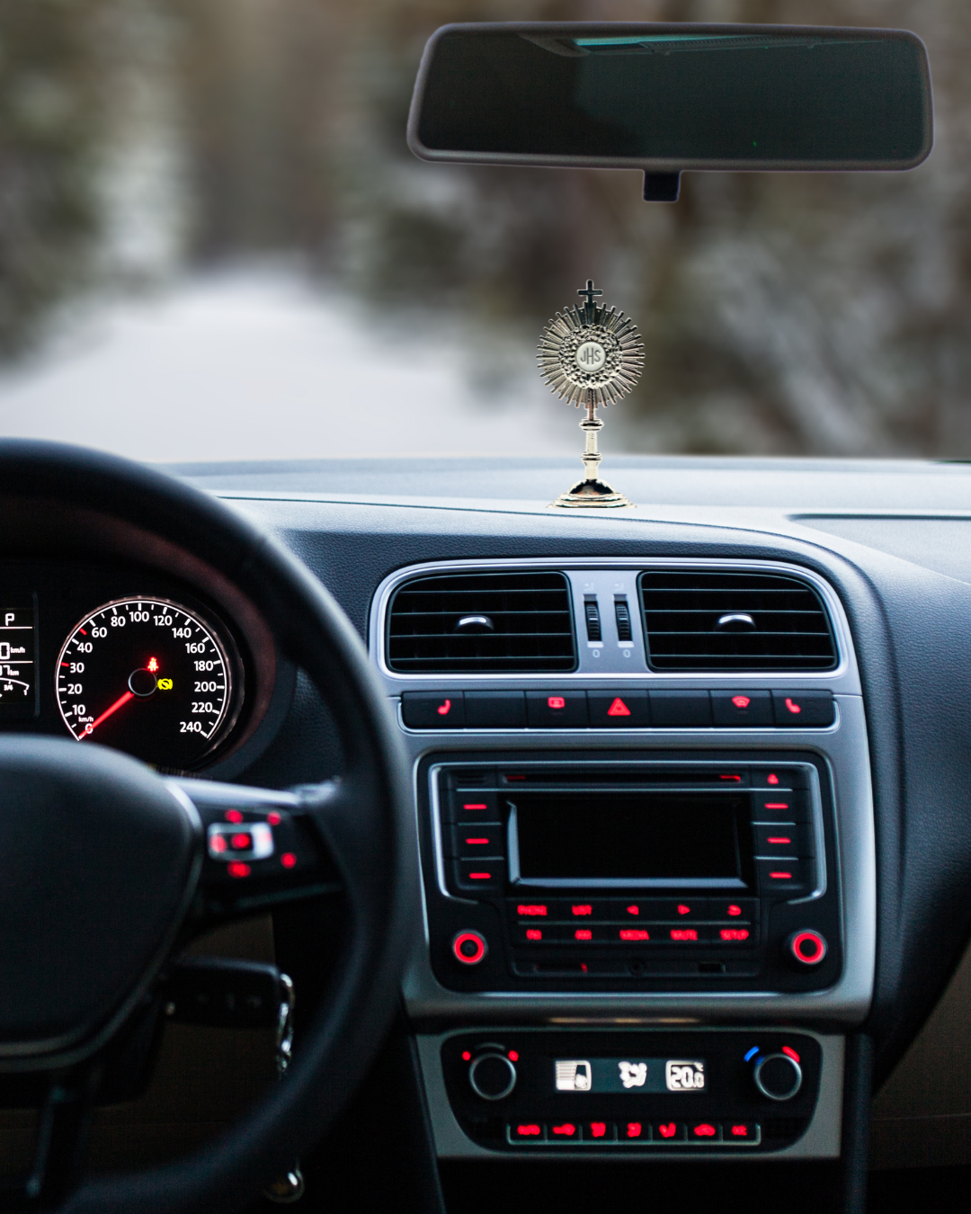 Mini Stick-On Car Monstrance