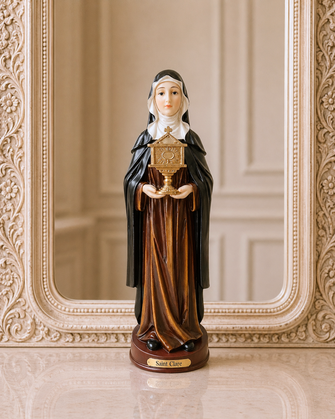 St. Clare 8 inch Statue
